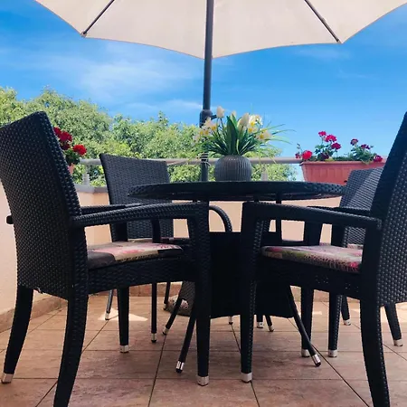 Sunset Hill Lejlighed *